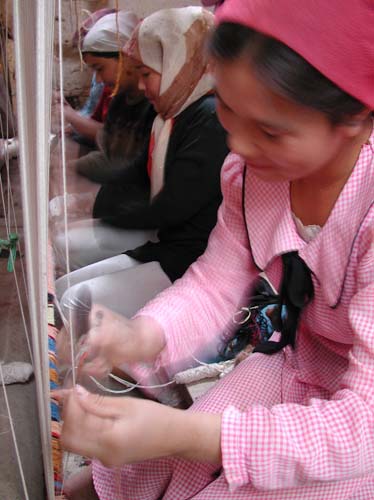 Hotan_carpetMaking2