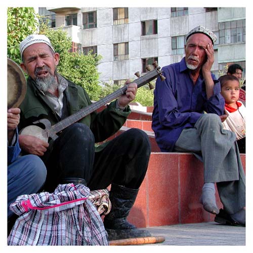 Urumqi_ravap_listen